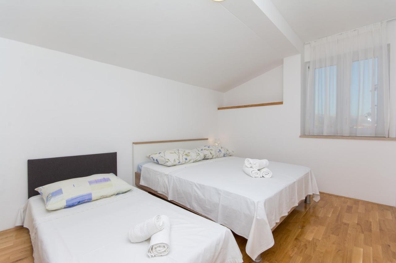 Apartamento Courtyard Seafront House *
